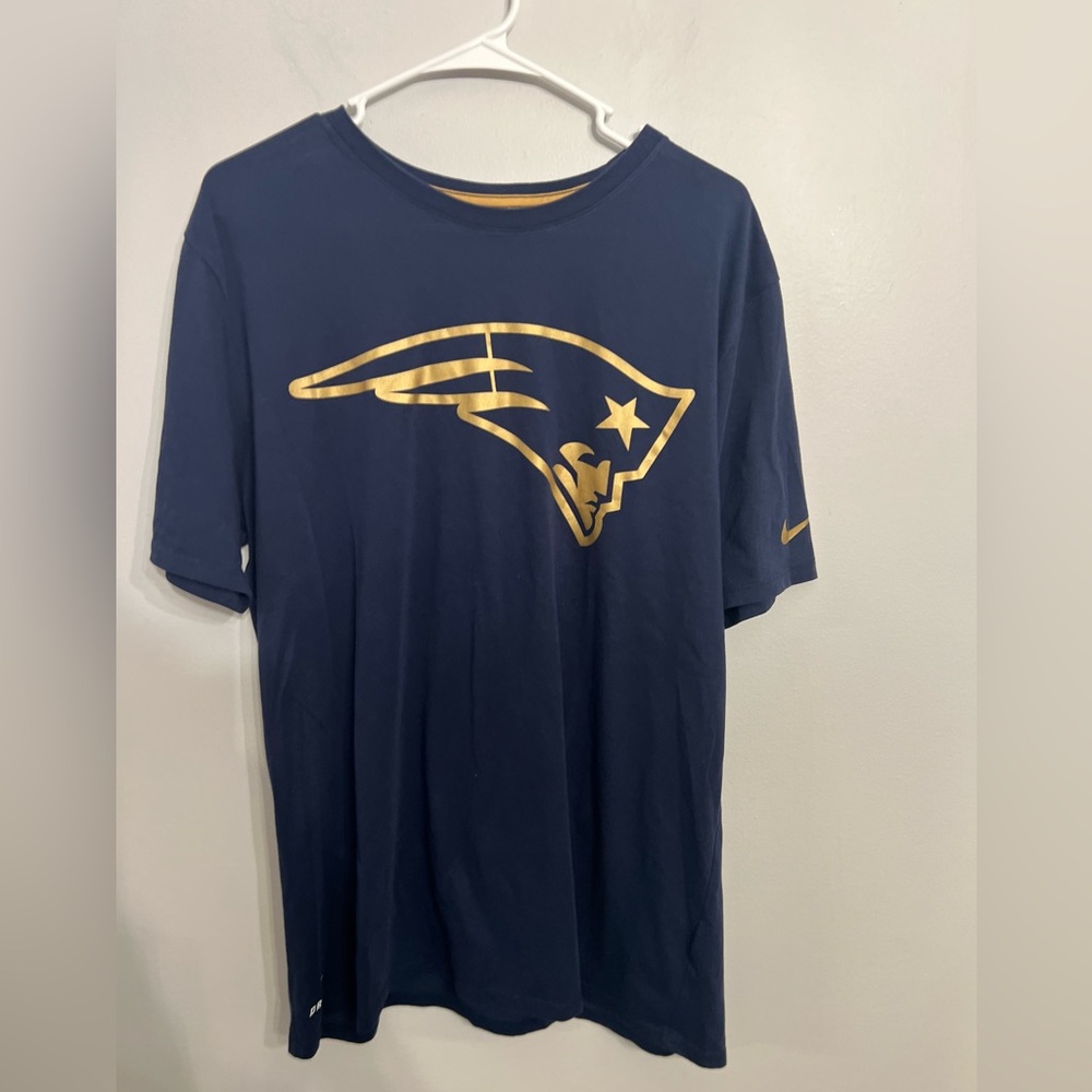 Nike Mens‎ Sz XL T Shirt Short Sleeve Blue New England Patriots Football Dri-Fit